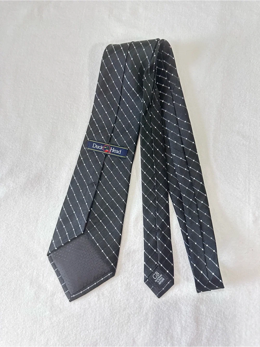Duck Head sleek black